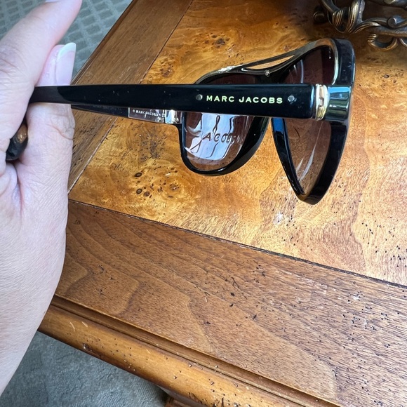 Marc Jacobs Sunglasses - Picture 2 of 5